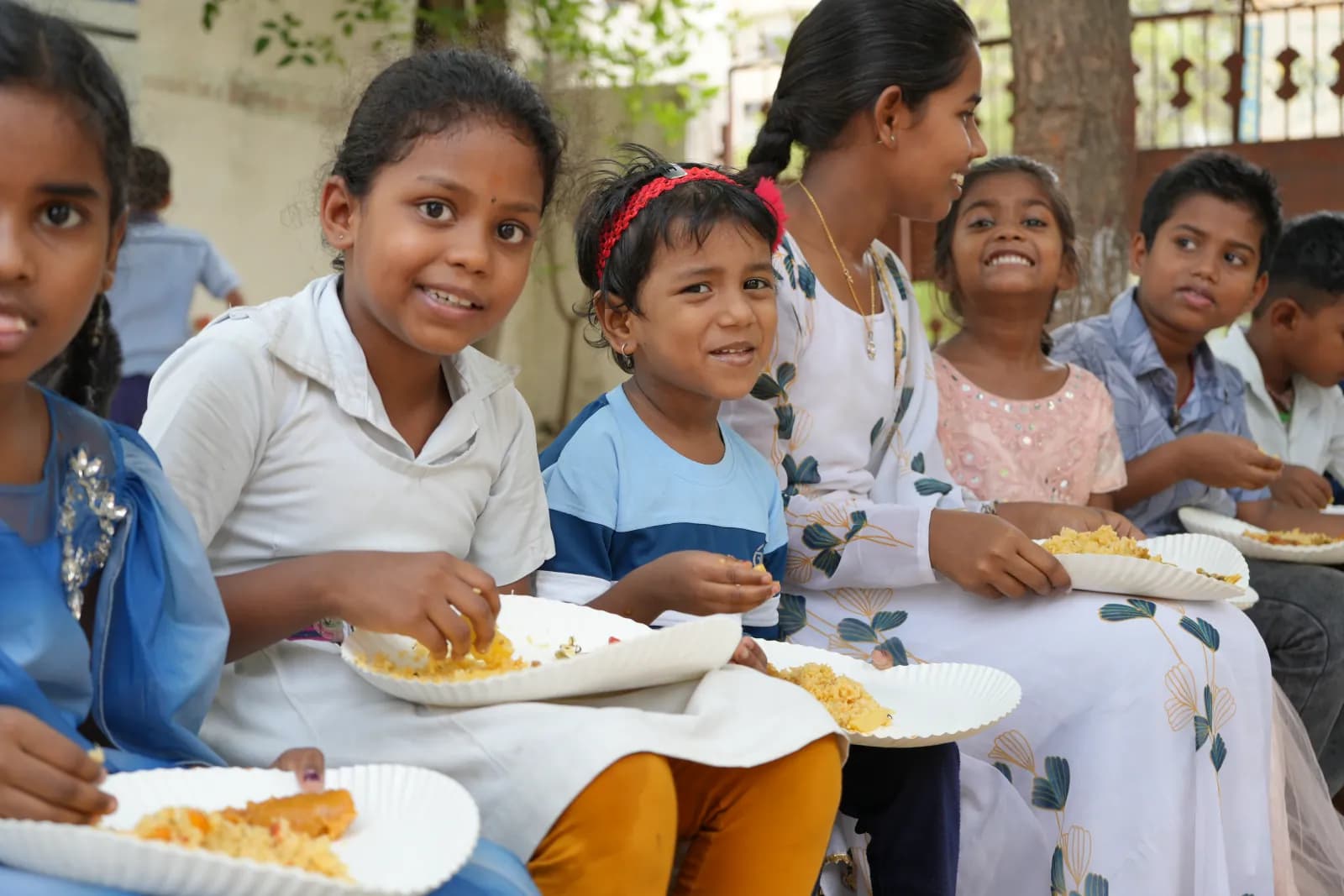 EVERY CHILD DESERVES NUTRITIOUS FOOD.